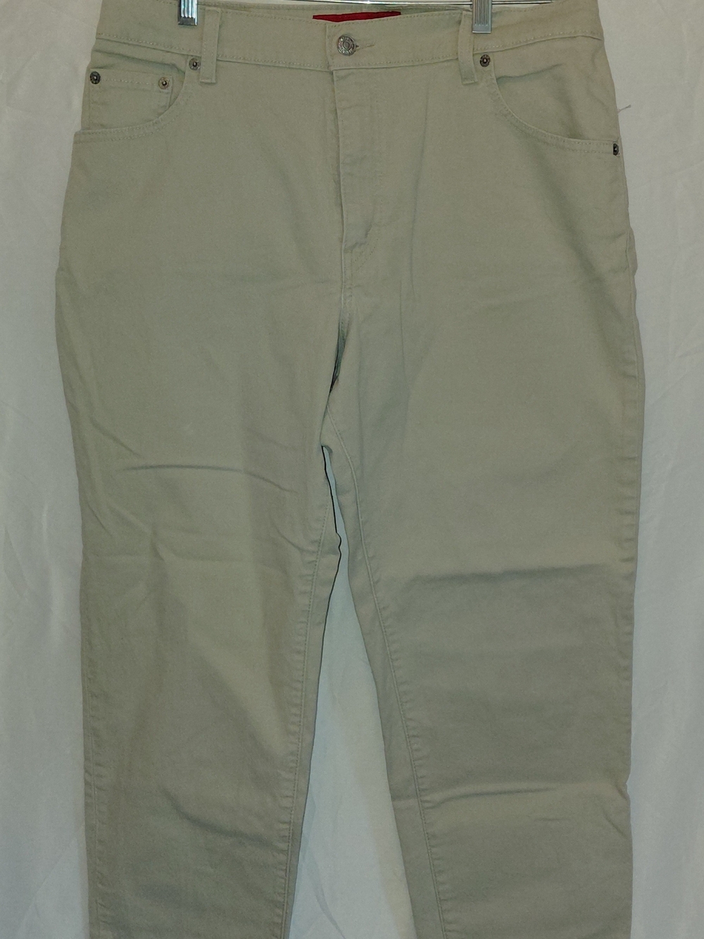Vintage Women's Levi 550 Straight Leg Jeans in Light Beige